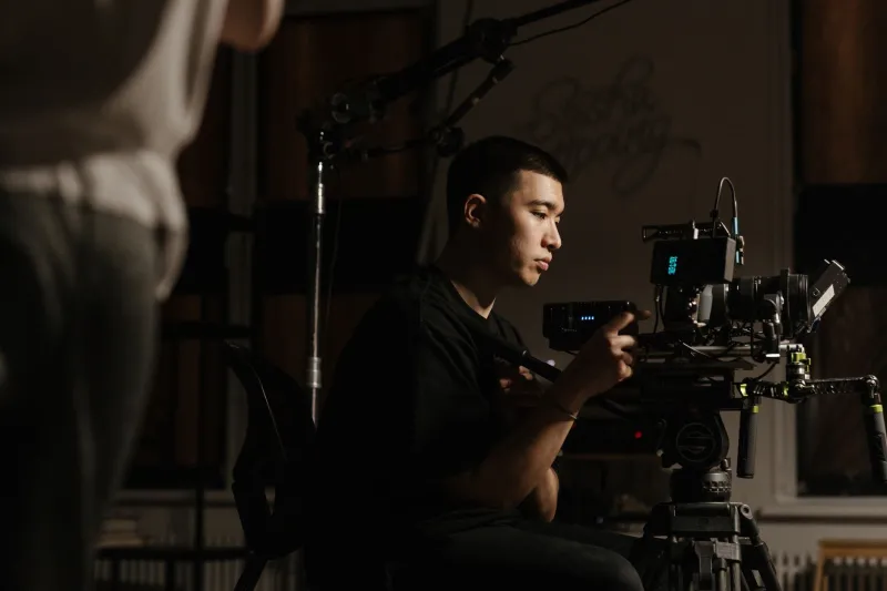 Pixels With a Soul: How AI Is Quietly Rewriting the Rules of Creative Production